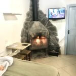 Acomodações casal Pousada Arco-Íris em São Thomé das Letras